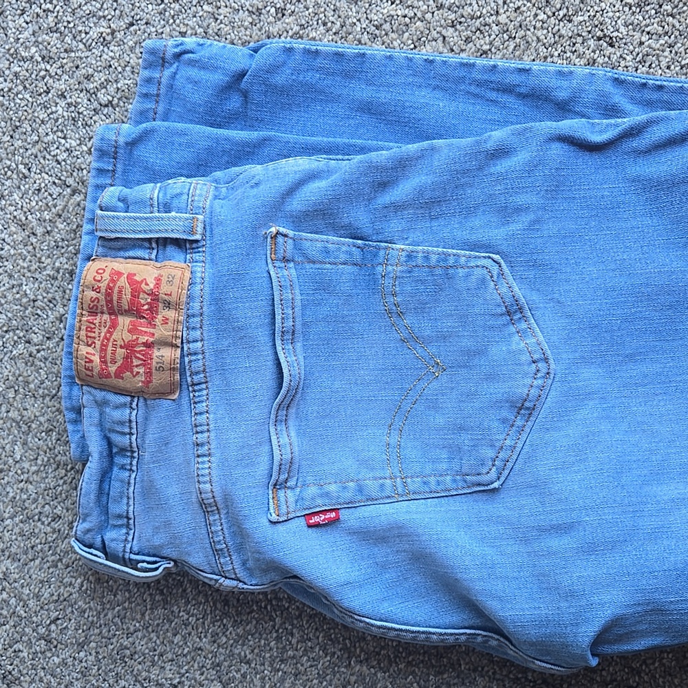 LEVI Jeans